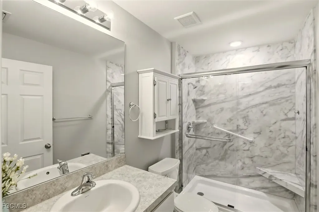 214 NE 24th Terrace Cape Coral FL 33909