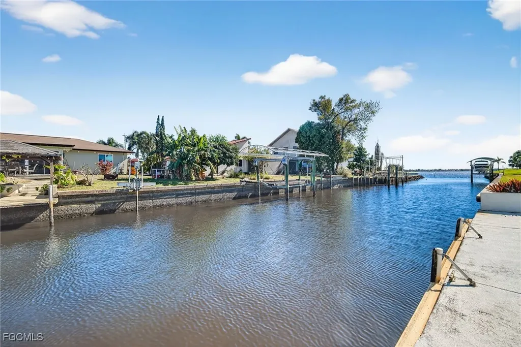 1818 Cherie Lane North Fort Myers FL 33917