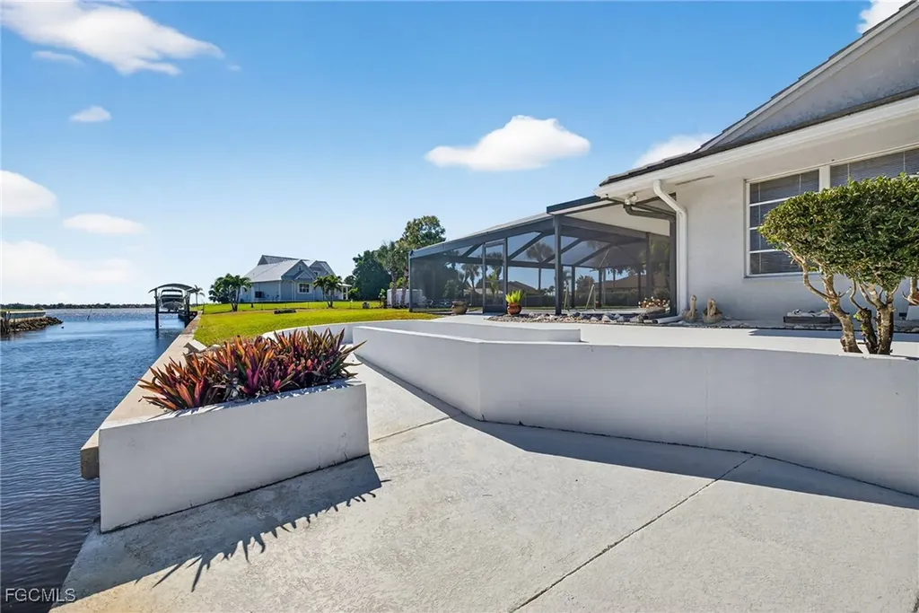 1818 Cherie Lane North Fort Myers FL 33917