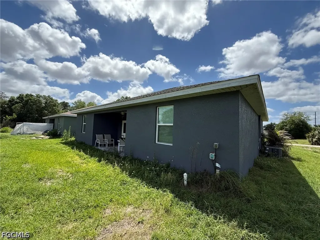 30030 Red Pine Road Punta Gorda FL 33982