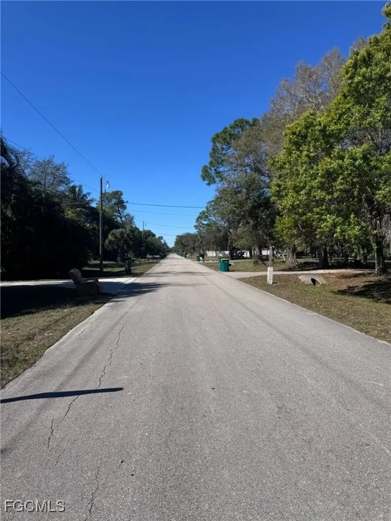 5780 Dogwood Way Naples FL 34116