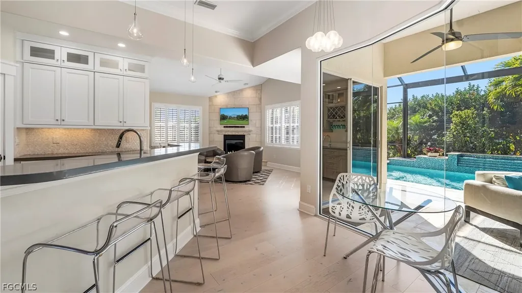 8558 S Lake Circle Fort Myers FL 33908