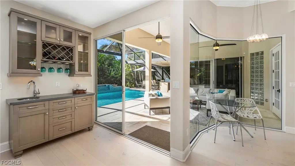 8558 S Lake Circle Fort Myers FL 33908