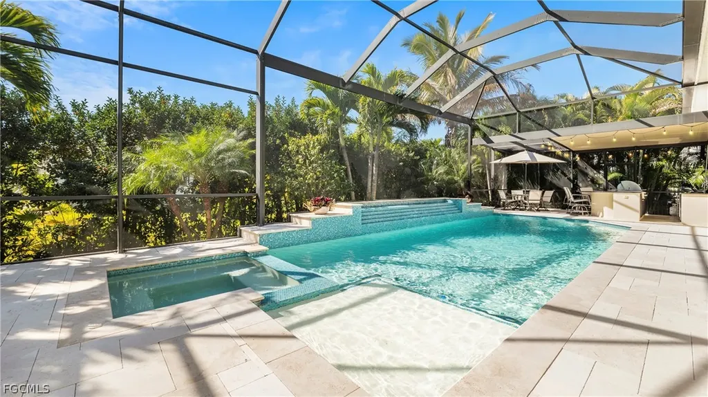 8558 S Lake Circle Fort Myers FL 33908