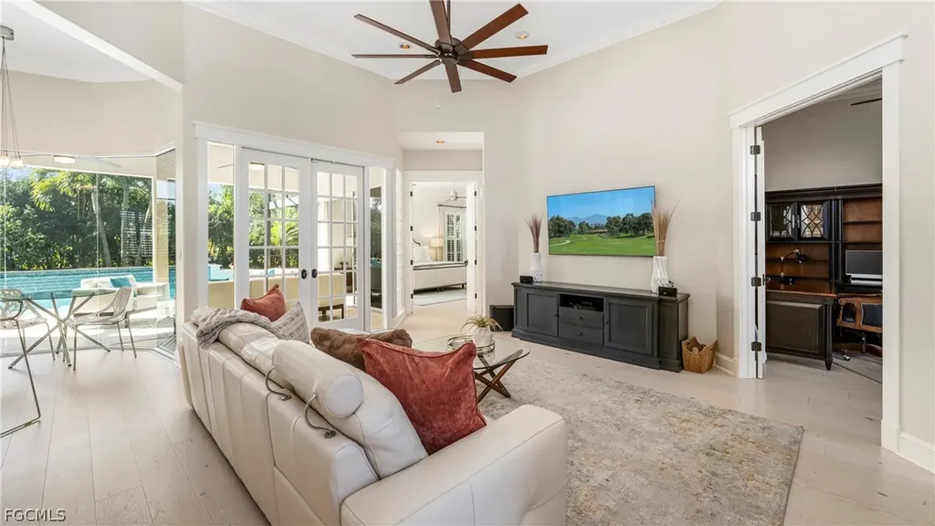 8558 S Lake Circle Fort Myers FL 33908