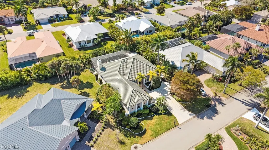 8558 S Lake Circle Fort Myers FL 33908