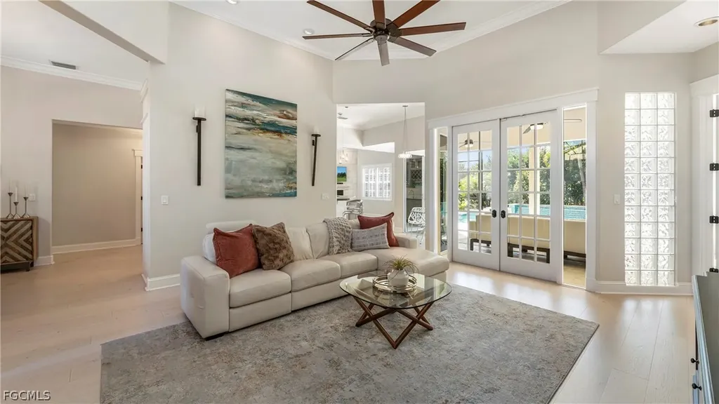 8558 S Lake Circle Fort Myers FL 33908