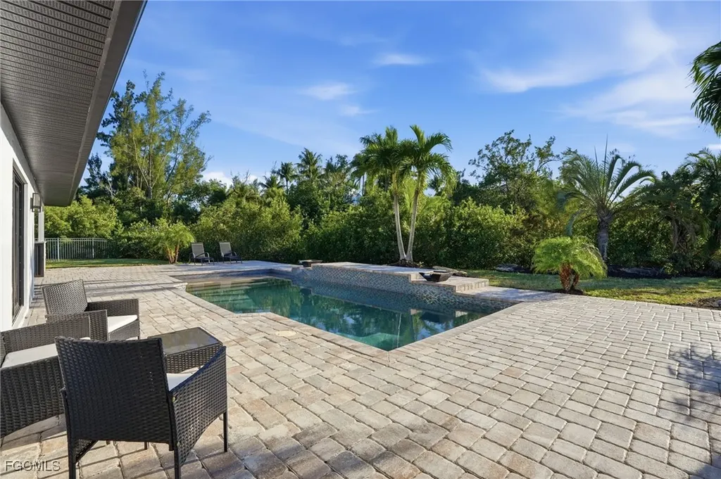7161 Shannon Boulevard Fort Myers FL 33908