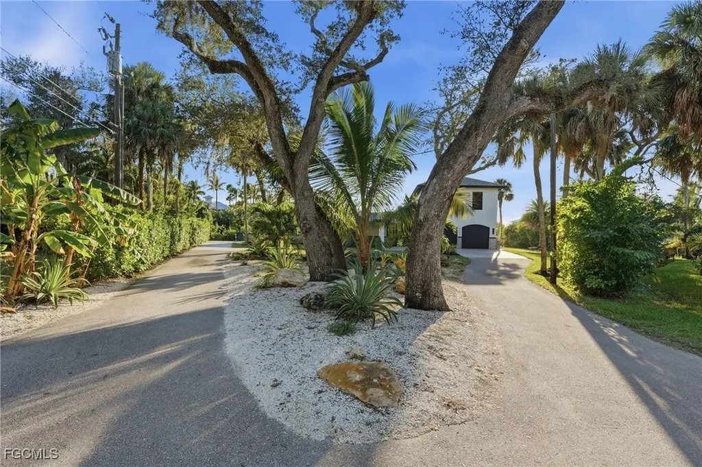 7161 Shannon Boulevard Fort Myers FL 33908