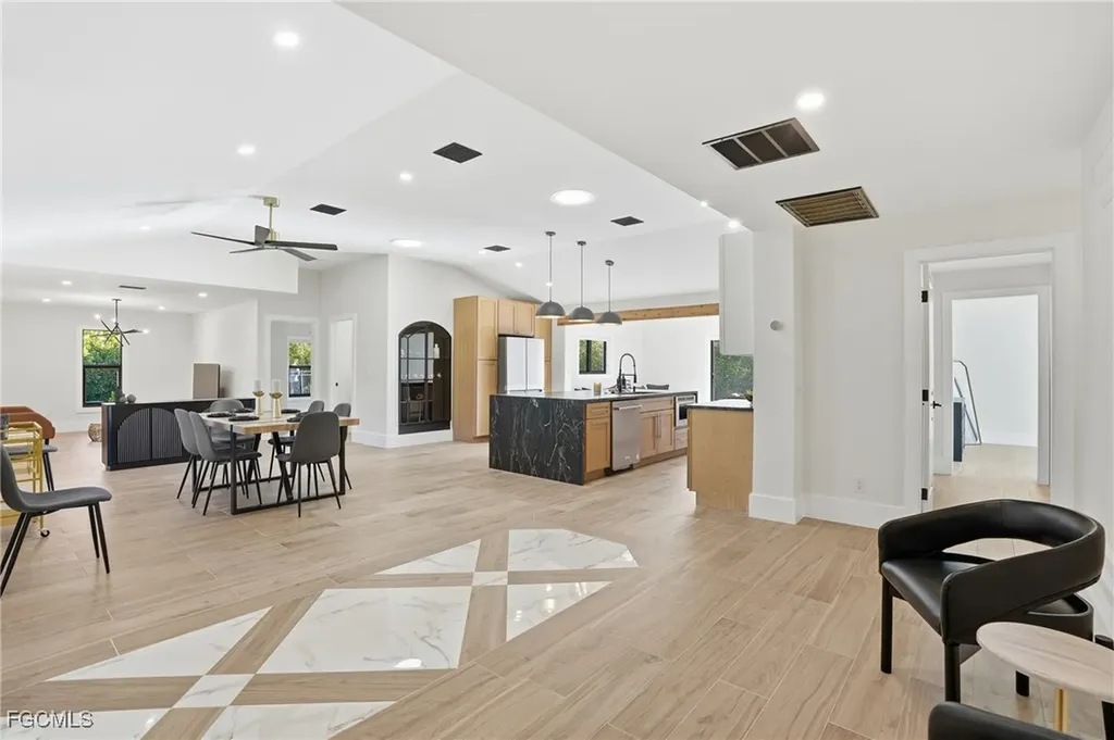 7161 Shannon Boulevard Fort Myers FL 33908