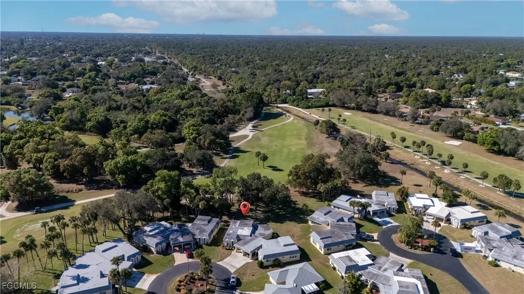 4 E Greens Circle Lehigh Acres FL 33936