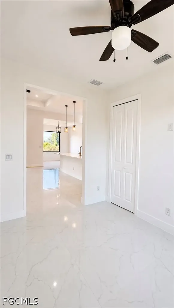 2124 NE 28th Street Cape Coral FL 33909