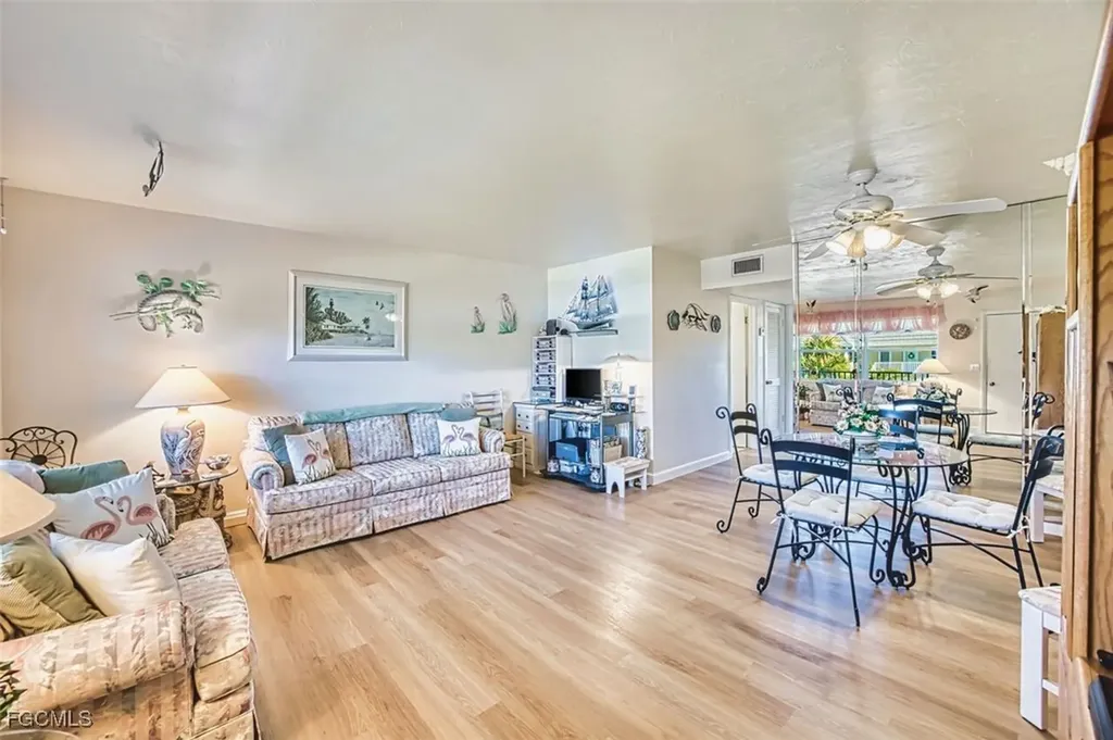 601 Periwinkle Way Sanibel FL 33957