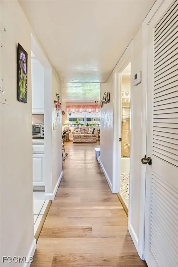 601 Periwinkle Way Sanibel FL 33957