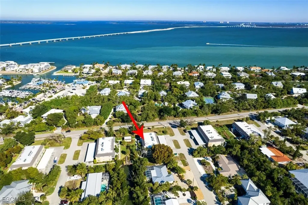 601 Periwinkle Way Sanibel FL 33957