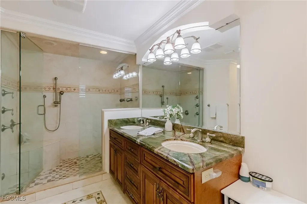 2308 Everest Parkway Cape Coral FL 33904