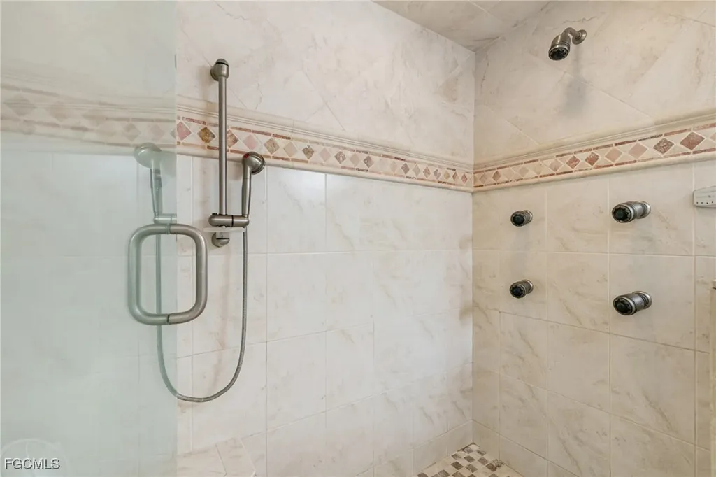 2308 Everest Parkway Cape Coral FL 33904