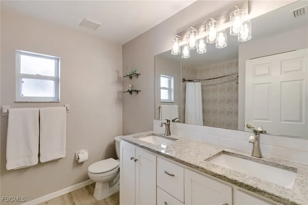 2308 Everest Parkway Cape Coral FL 33904