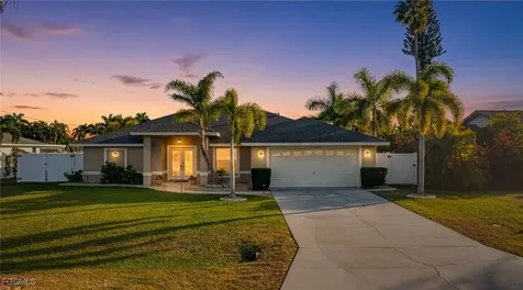 2308 Everest Parkway Cape Coral FL 33904