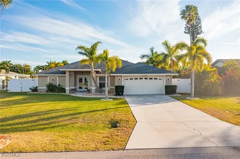 2308 Everest Parkway Cape Coral FL 33904