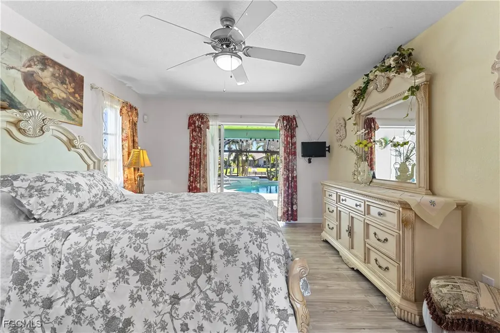 230 Kamal Parkway Cape Coral FL 33904