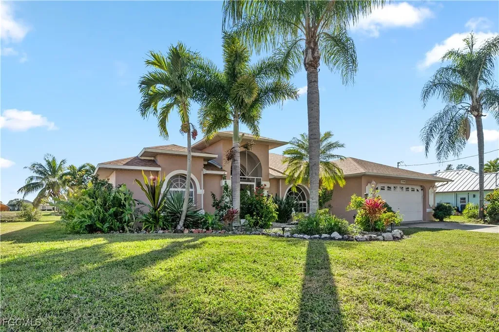 230 Kamal Parkway Cape Coral FL 33904
