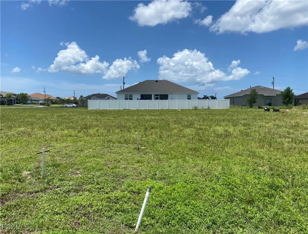 1412 NW 36th Place Cape Coral FL 33993