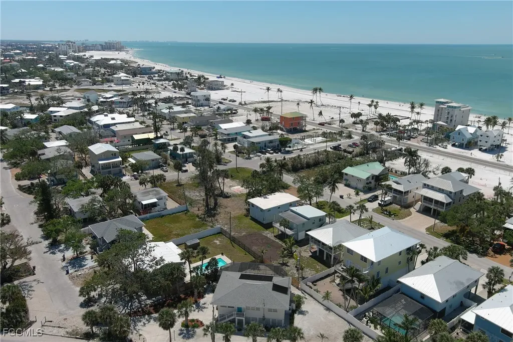 5460 Oak Ridge Avenue Fort Myers Beach FL 33931
