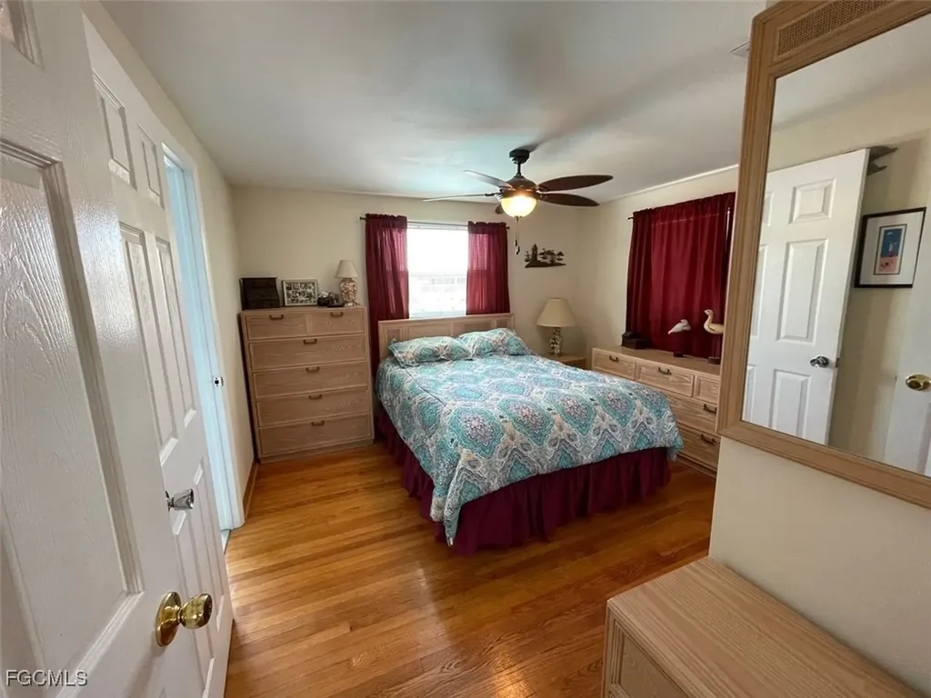 5460 Oak Ridge Avenue Fort Myers Beach FL 33931