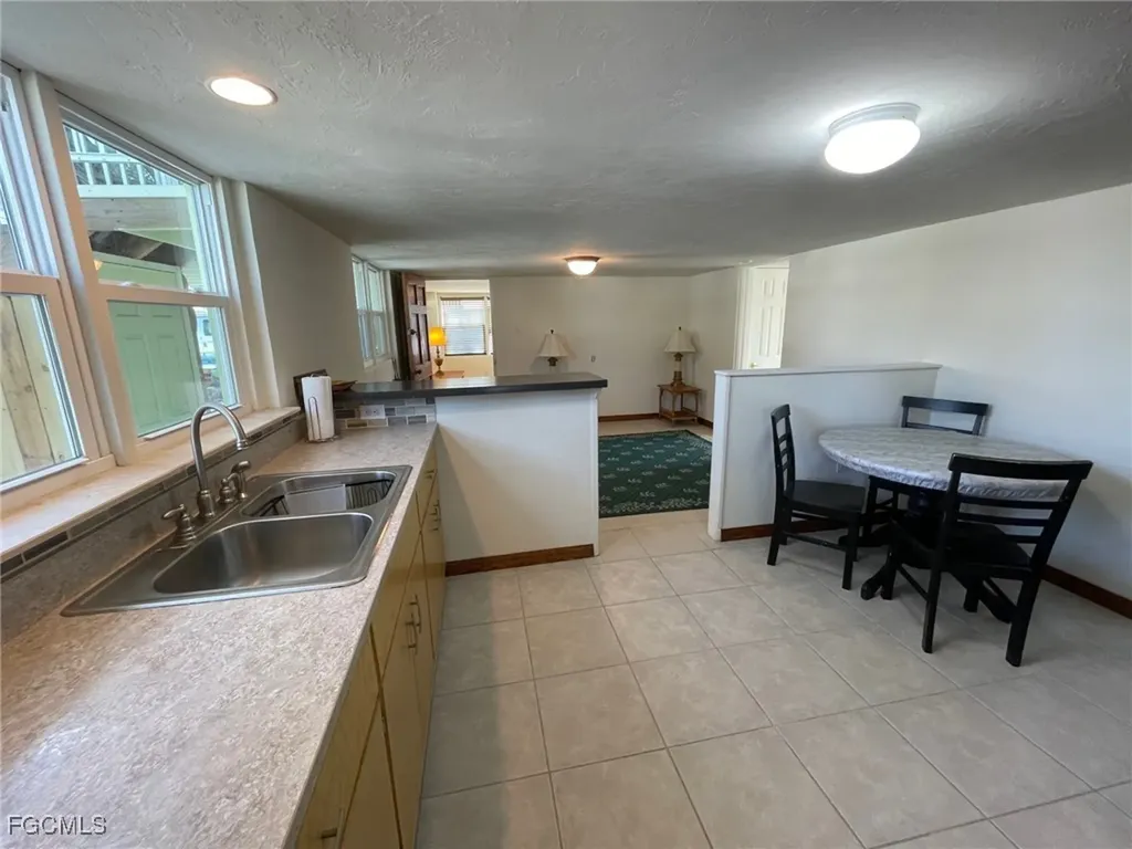 5460 Oak Ridge Avenue Fort Myers Beach FL 33931