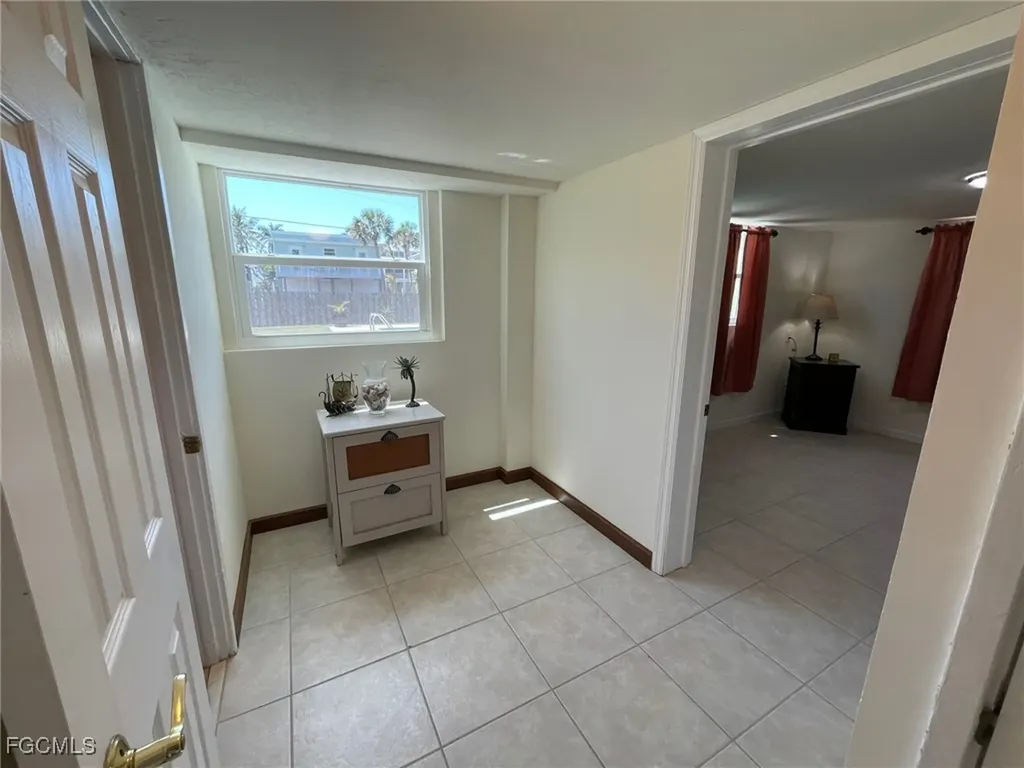 5460 Oak Ridge Avenue Fort Myers Beach FL 33931