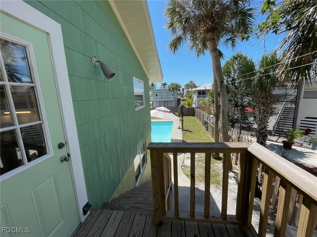 5460 Oak Ridge Avenue Fort Myers Beach FL 33931