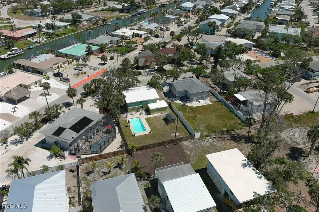 5460 Oak Ridge Avenue Fort Myers Beach FL 33931
