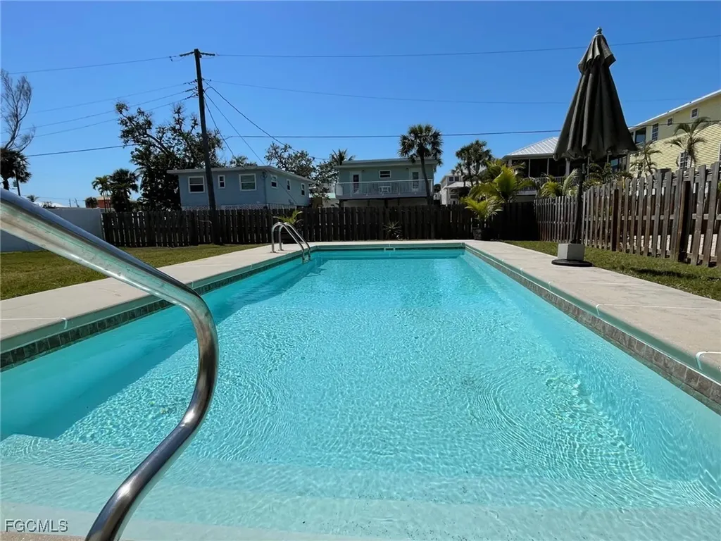 5460 Oak Ridge Avenue Fort Myers Beach FL 33931