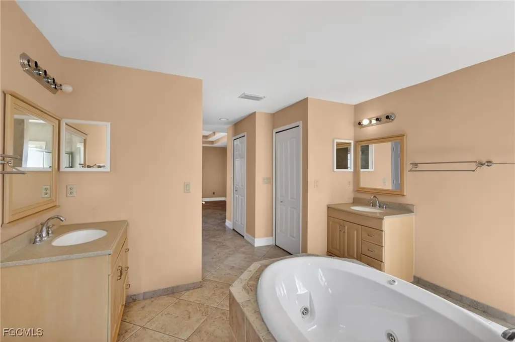 4914 7th Street W Lehigh Acres FL 33971
