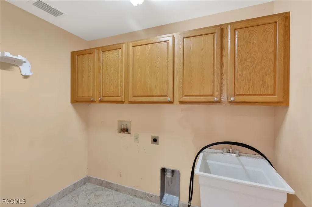 4914 7th Street W Lehigh Acres FL 33971