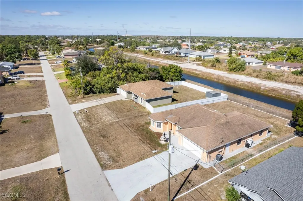 4914 7th Street W Lehigh Acres FL 33971