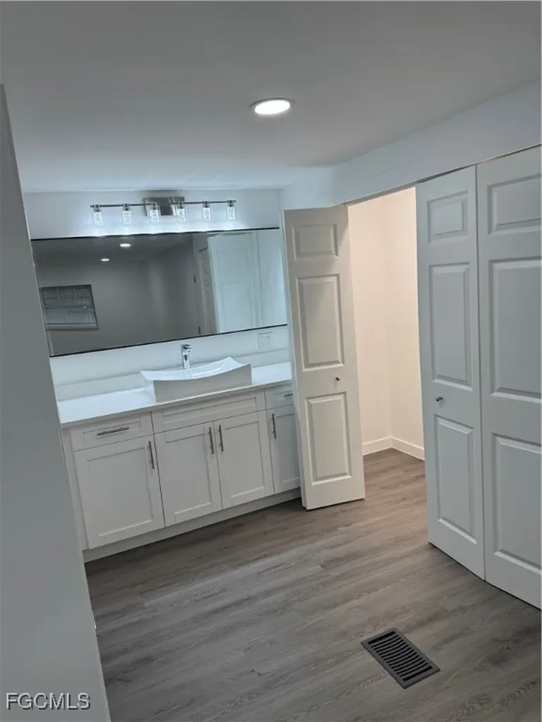 14657 Paul Revere Loop North Fort Myers FL 33917