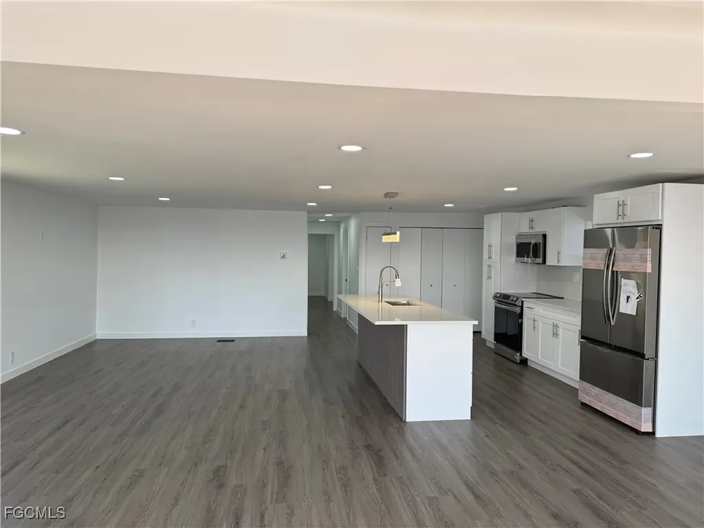 14657 Paul Revere Loop North Fort Myers FL 33917