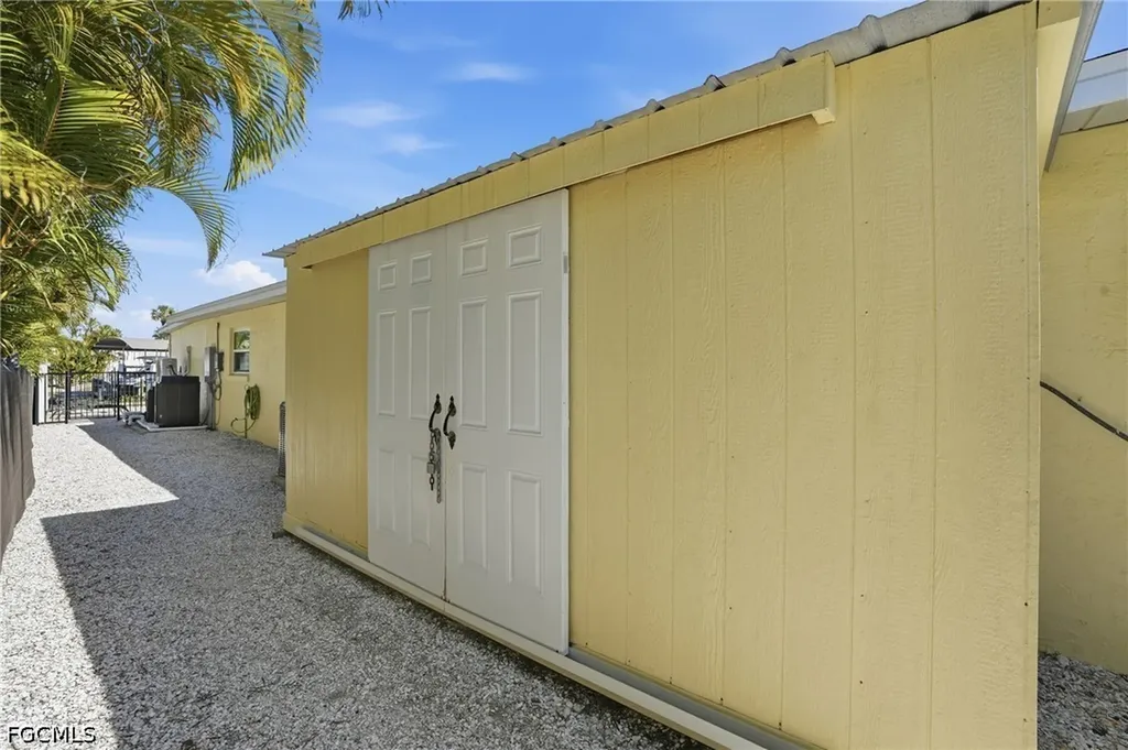17741 Rebecca Avenue Fort Myers Beach FL 33931