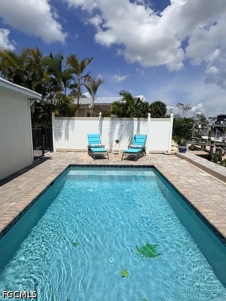 17741 Rebecca Avenue Fort Myers Beach FL 33931
