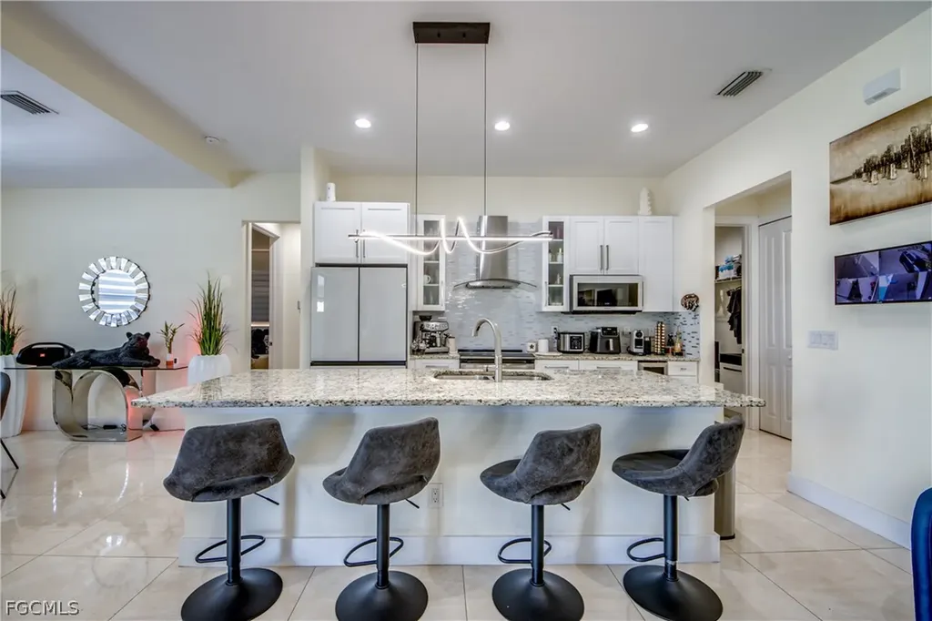 519 Trafalgar Parkway Cape Coral FL 33991