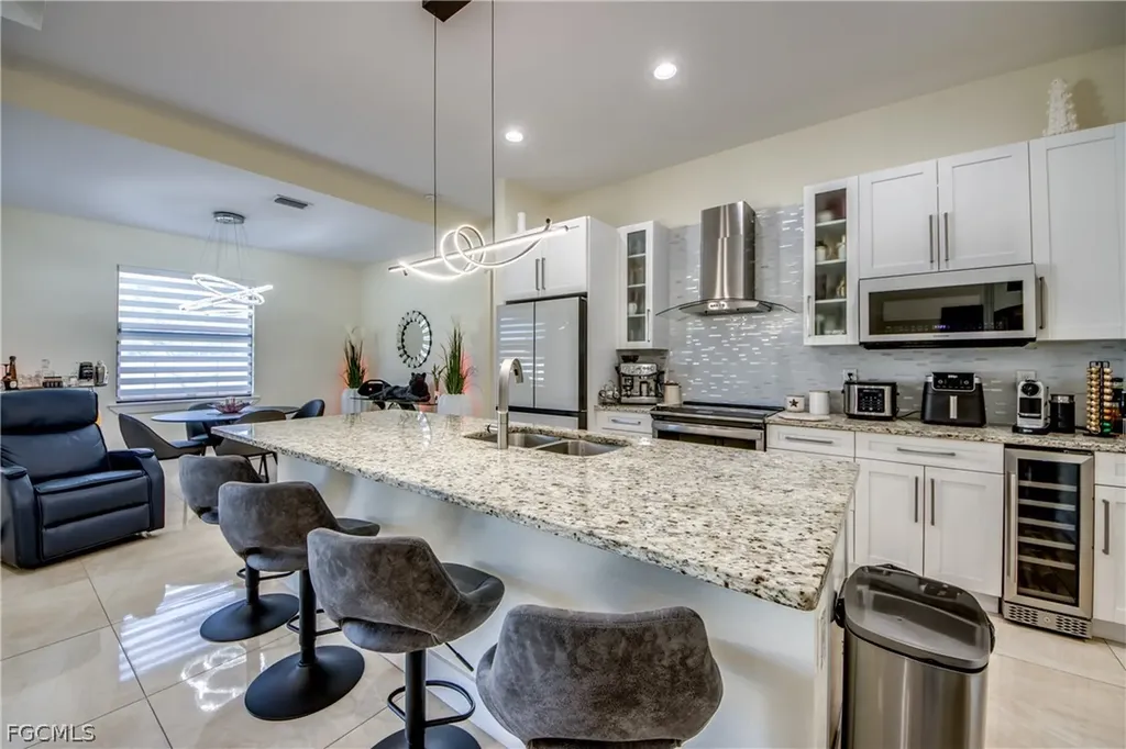 519 Trafalgar Parkway Cape Coral FL 33991