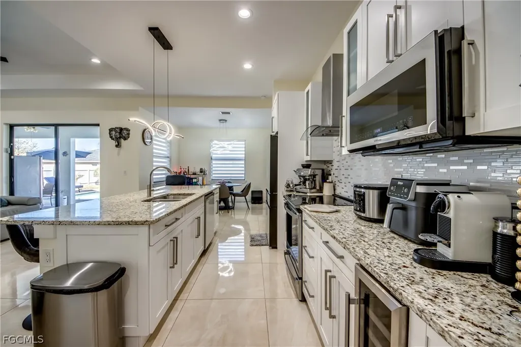519 Trafalgar Parkway Cape Coral FL 33991