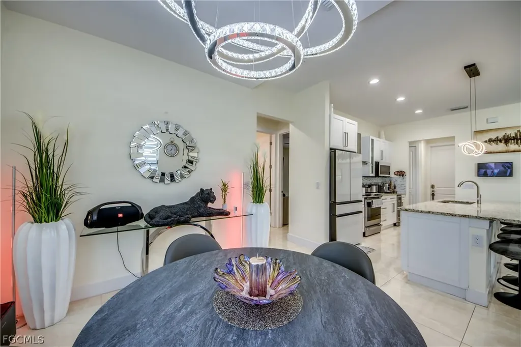 519 Trafalgar Parkway Cape Coral FL 33991