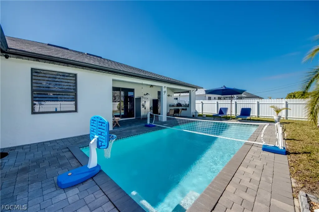 519 Trafalgar Parkway Cape Coral FL 33991