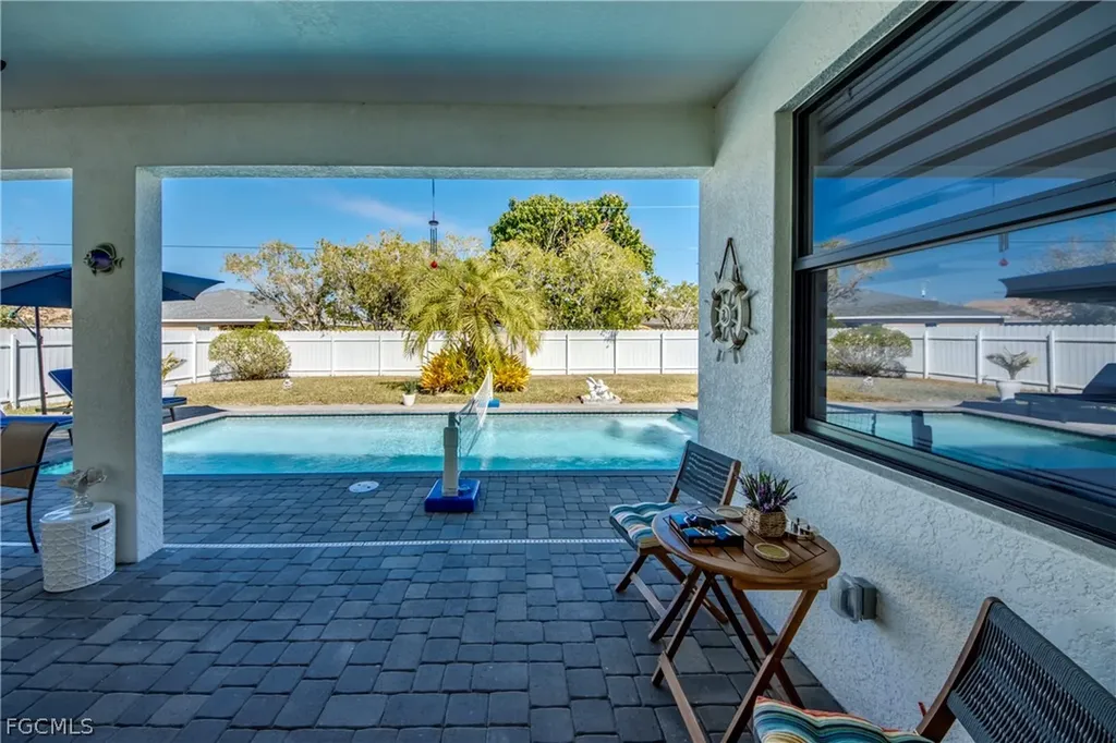519 Trafalgar Parkway Cape Coral FL 33991