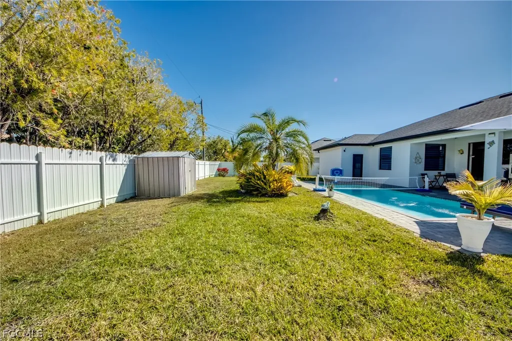 519 Trafalgar Parkway Cape Coral FL 33991