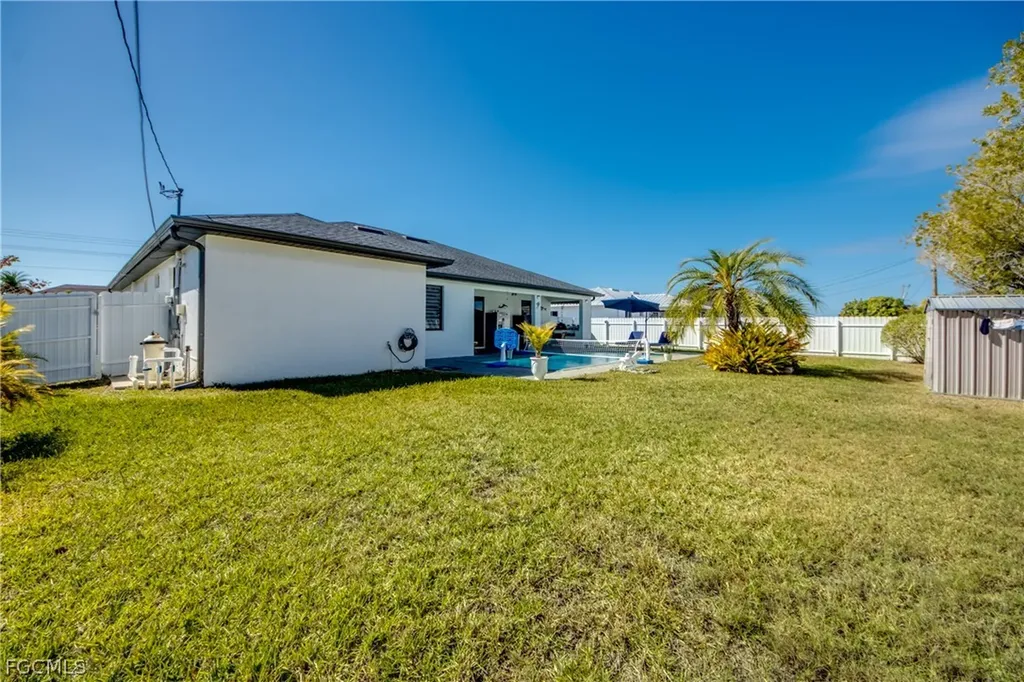519 Trafalgar Parkway Cape Coral FL 33991