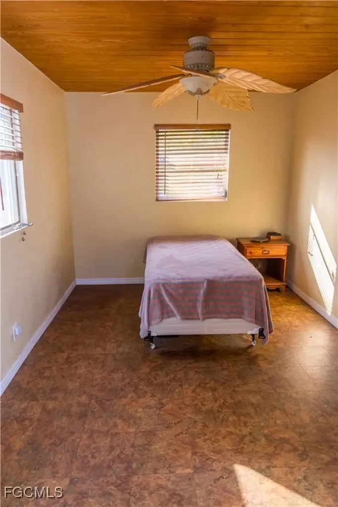 4103 E 10th Street Lehigh Acres FL 33972